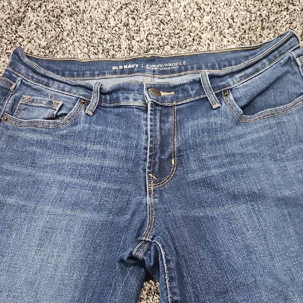 Old Navy Women's Curvy, Skinny Jeans, Size 10 - Picture 6 of 9